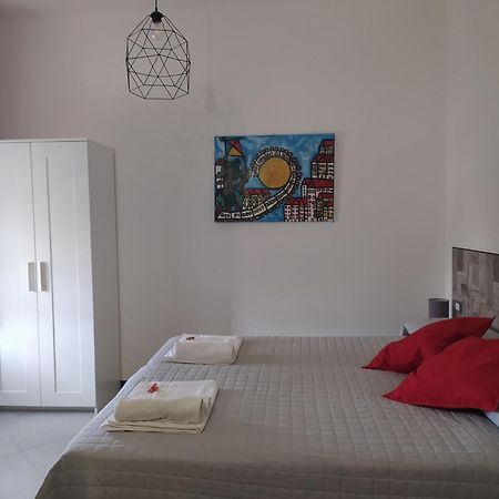 Casa Dei Nonni Bed & Breakfast Genoa Bagian luar foto