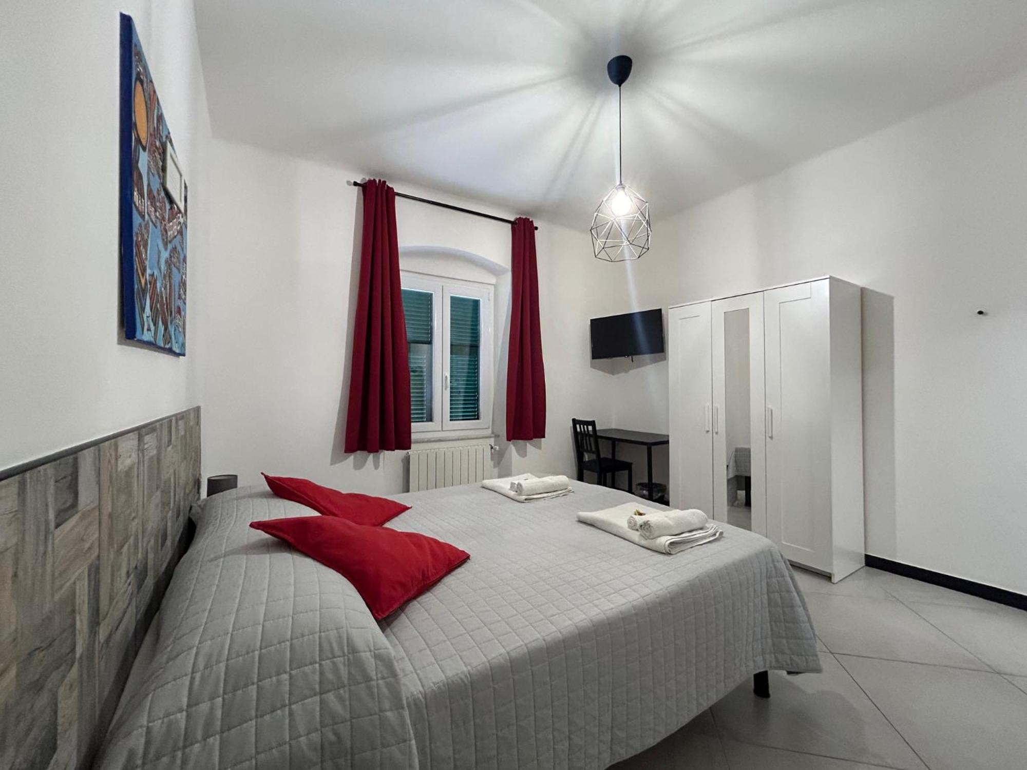 Casa Dei Nonni Bed & Breakfast Genoa Bagian luar foto